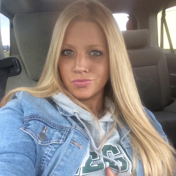 Meet your Posher, Jodi - Picture 1 of 1